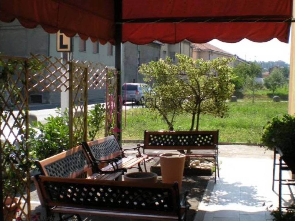 Palazzo / stabile a Oleggio - Foto 2