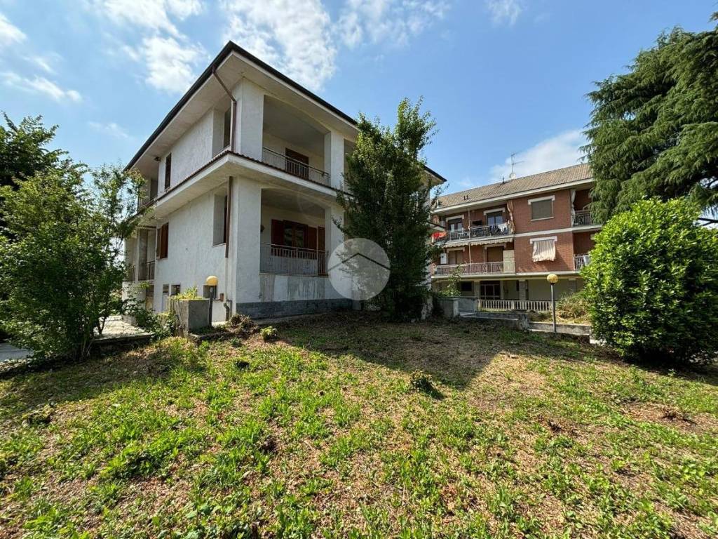 Villa a Nizza monferrato in Via Santa Maria Domenica Mazzarello, 65 - Foto 4