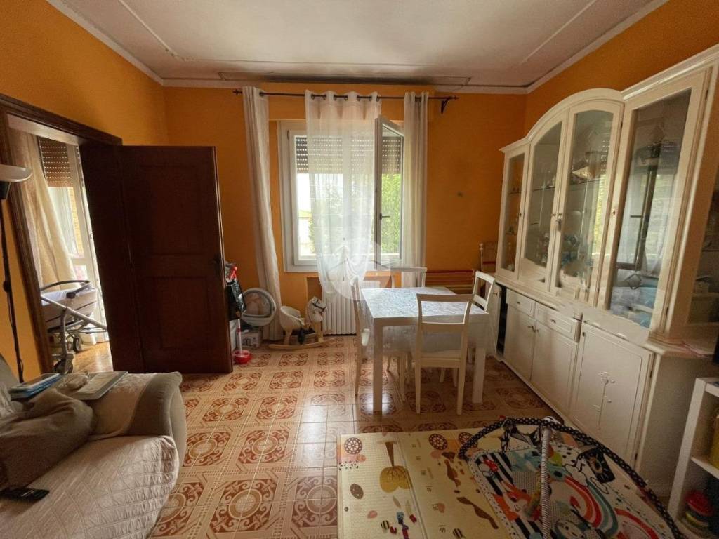 Villa a Mantova in via delle fornaci, 15 - Foto 4