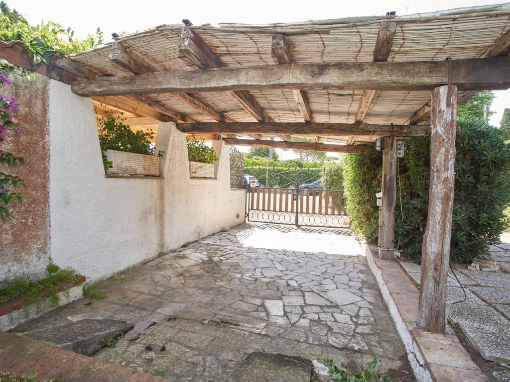 Villa a San felice circeo in Via Terracina s.n.c - Foto 2