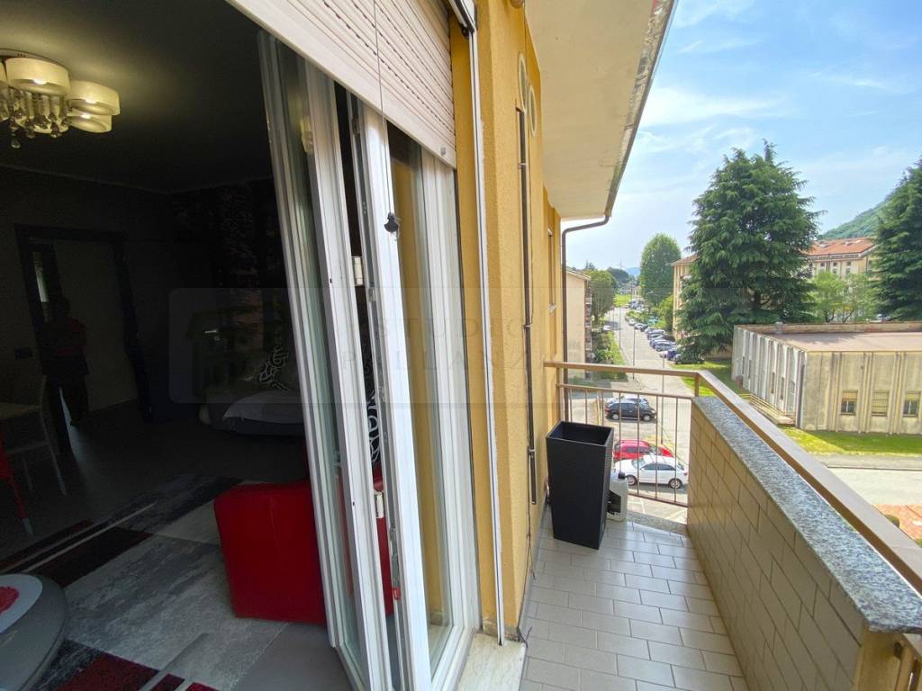 Appartamento a Verbania in Via Renco, 38 - Foto 5