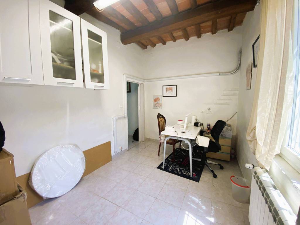 Casa indipendente a Prato in Via Roma, 633 - Foto 5