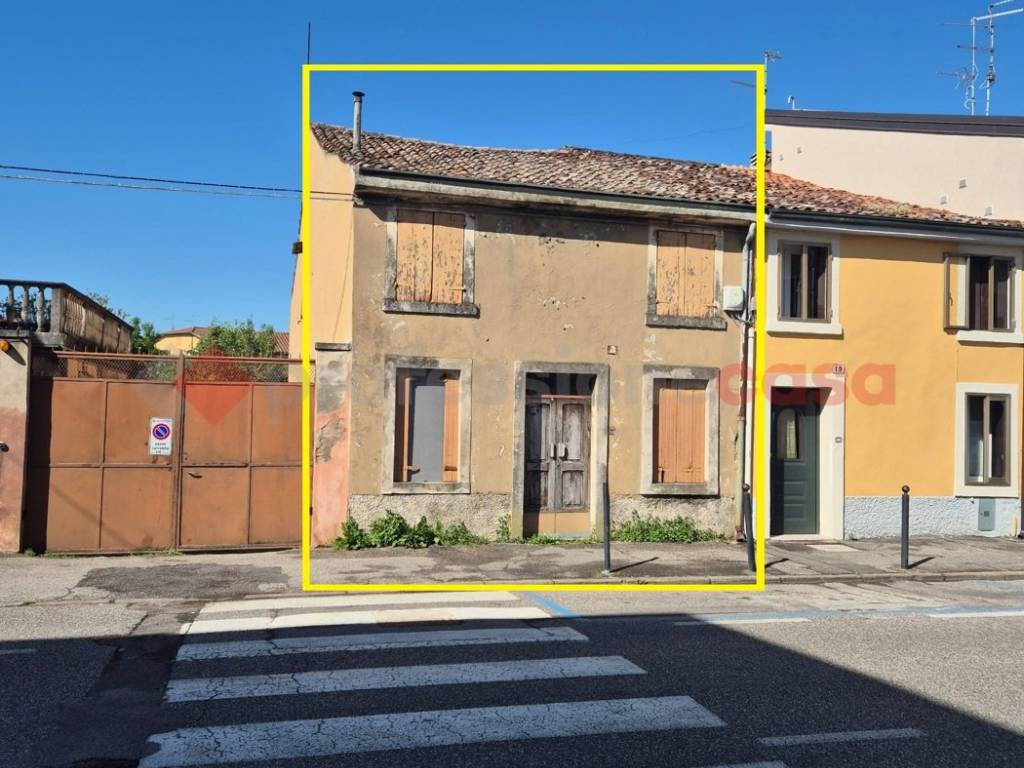 Rustico / casale a San bonifacio in Corso Venezia, 64a - Foto 3