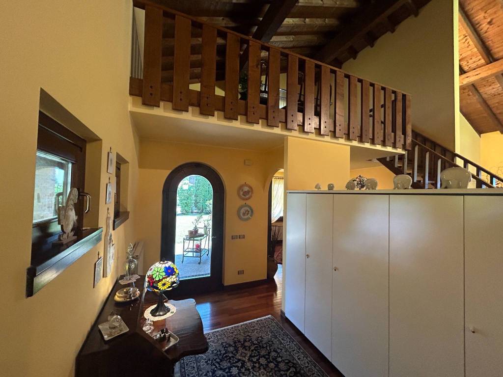 Villa a Gorla maggiore in Via Guglielmo Marconi - Foto 5