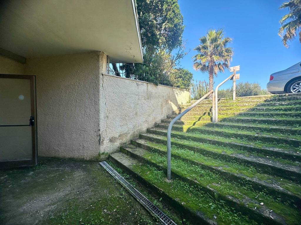 Box / garage a Porto recanati in Viale Cristoforo Colombo, 67 - Foto 2