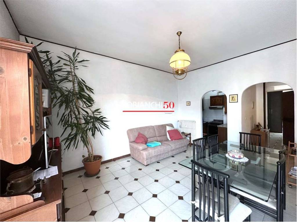Appartamento a Verbania in Via Annibale Rosa - Foto 3