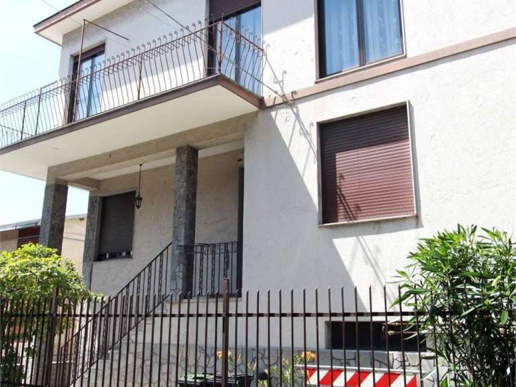 Villa a Novara in Strada Priv.Pinzi, 5 - Foto 2