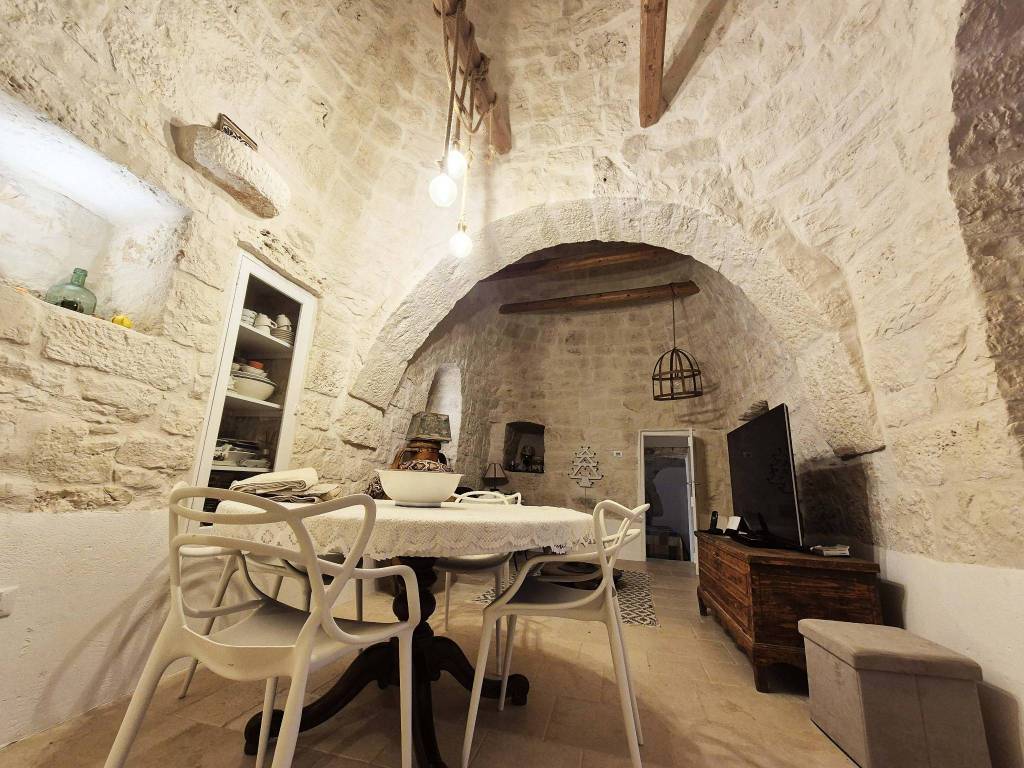 Rustico / casale a Martina franca in Strada Primicerio Zona L - Foto 2