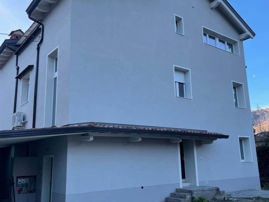 Appartamento a Sarezzo in Via Carlo Montini - Foto 5
