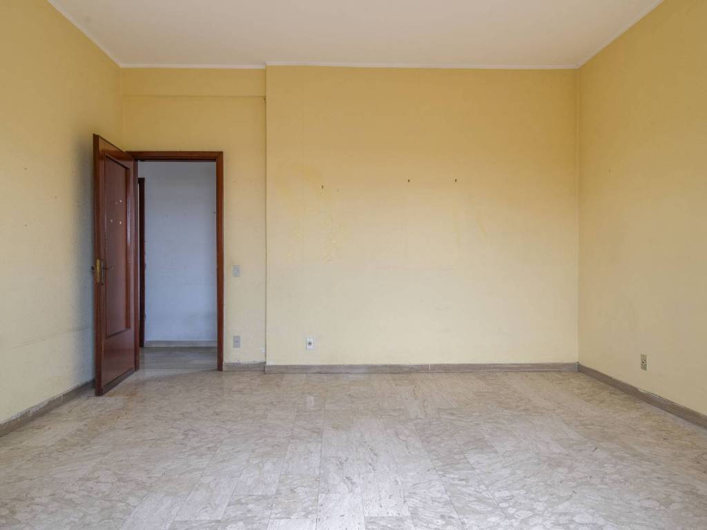Appartamento a Albenga in Via Ferruccio Parri - Foto 5