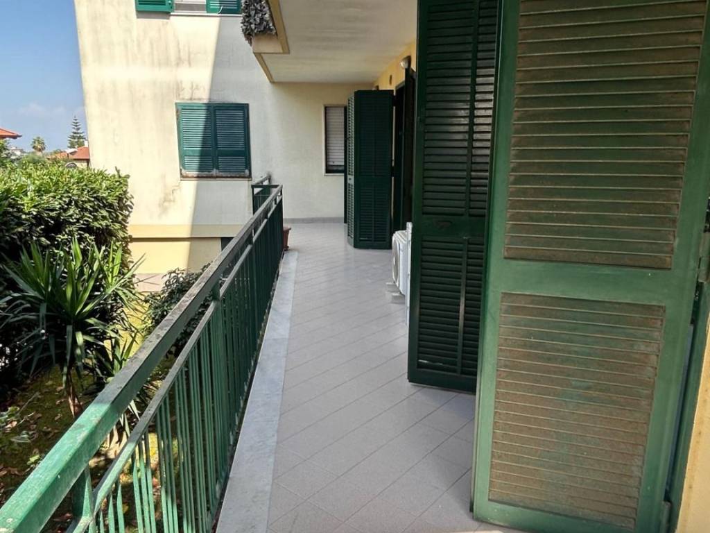 Appartamento a Giugliano in campania in Via Antica Giardini - Foto 2