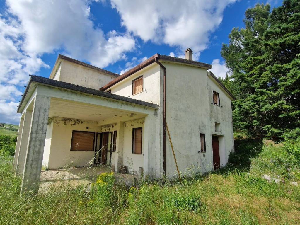 Rustico / casale a Potenza in Via dei Due Boschi - Foto 2