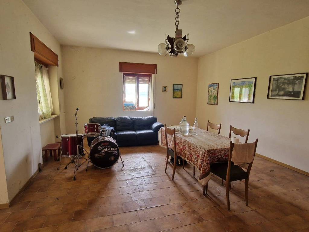 Rustico / casale a Potenza in Via dei Due Boschi - Foto 5