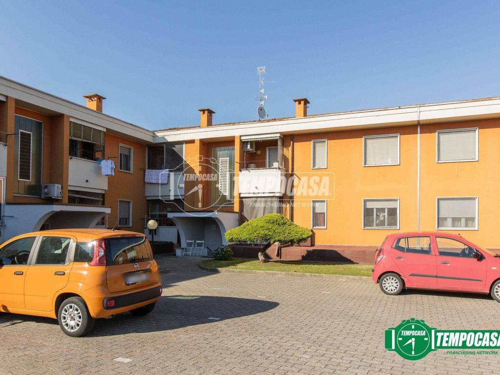 Appartamento a Momo in Via Circonvallazione 24 - Foto 4