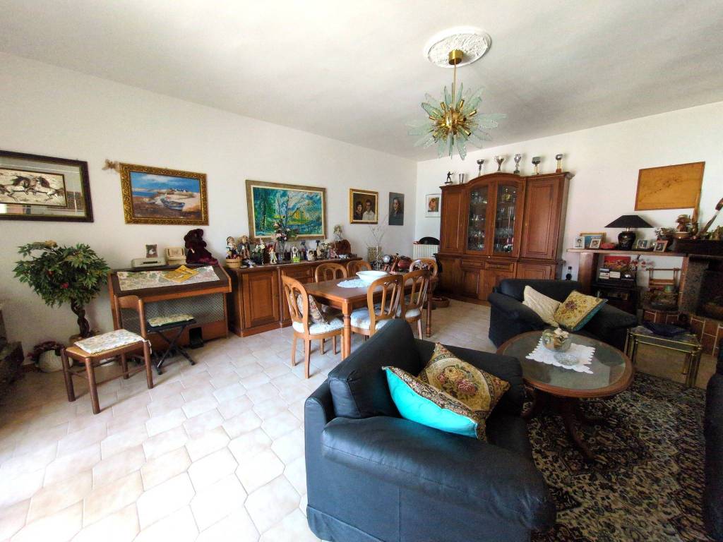 Villa a Lecce in Via Romeo De Magistris - Foto 2