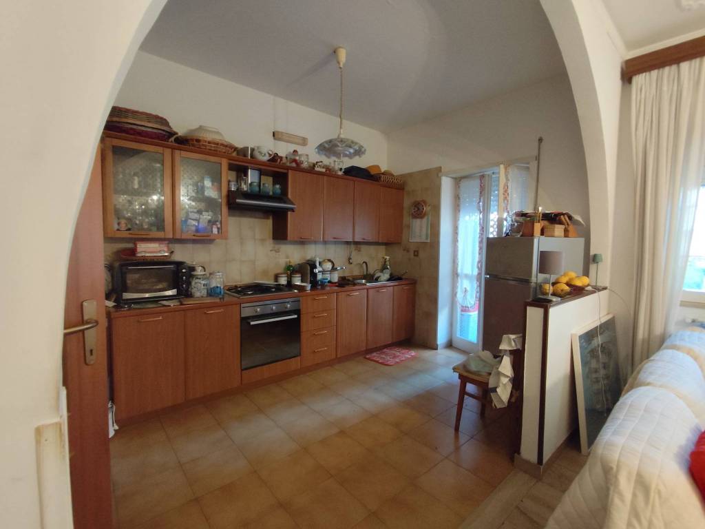 Appartamento a Terracina in Via Molise, 13 - Foto 4