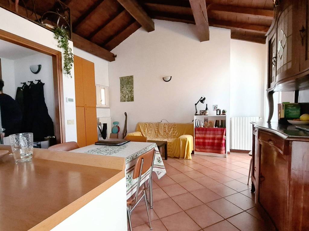 Appartamento a Pavia in Via Santa Maria alle Pertiche, 5 - Foto 2