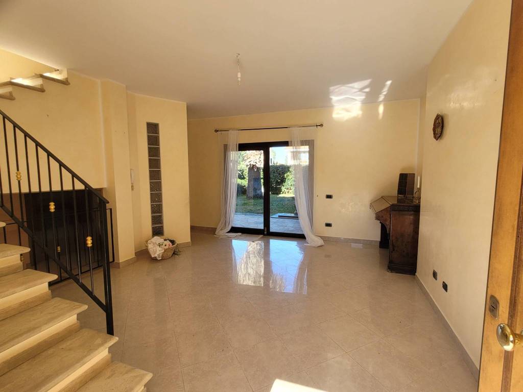 Villa a Capoterra in Via Berna, 2 - Foto 5