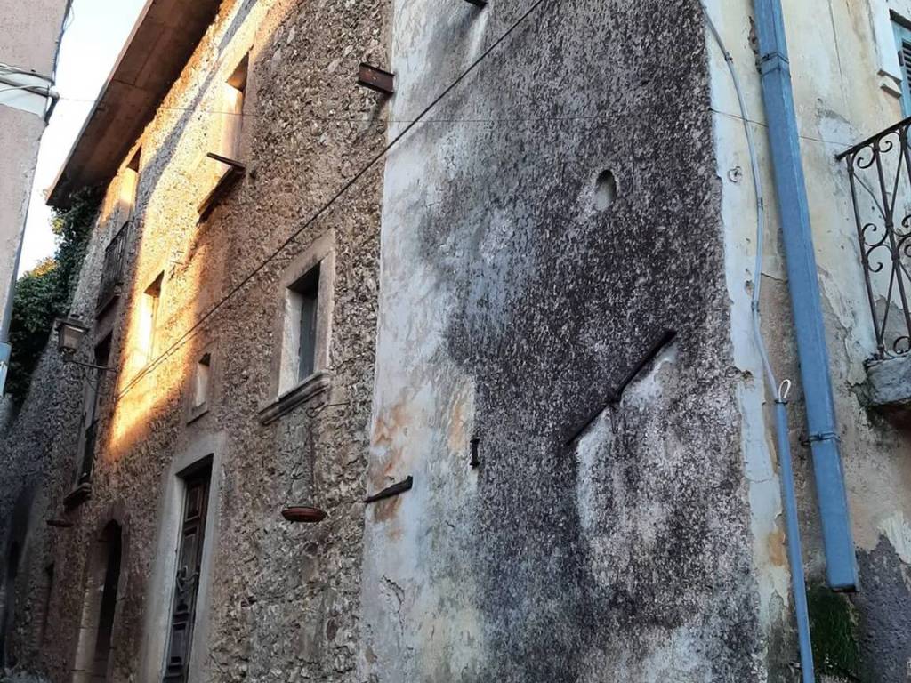 Rustico / casale a Avezzano in Via Fonterio S.N.C. - Foto 5