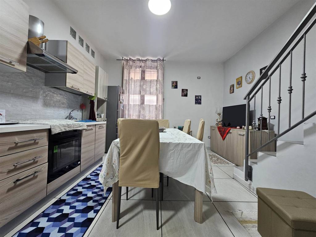 Casa indipendente a Nocera inferiore in Via Federici, 53 - Foto 2