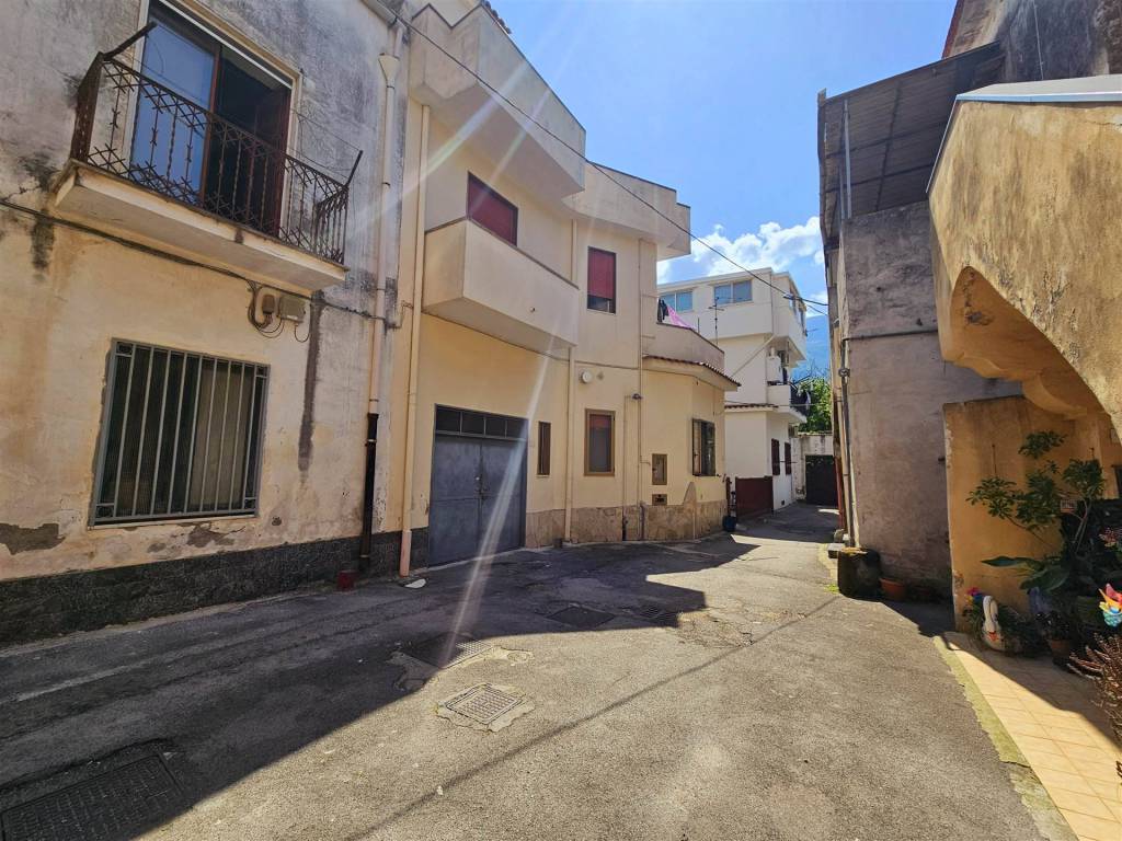 Attico / mansarda a Nocera superiore in Via Portaromana, 121 - Foto 2