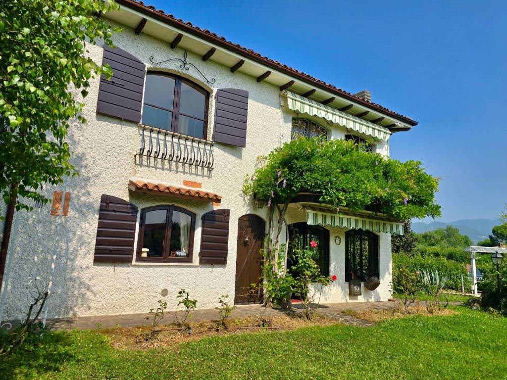 Villa a San felice del benaco in Via S. Fermo - Foto 4