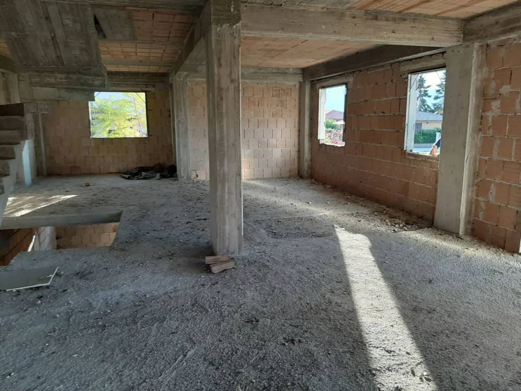 Villa a Scurcola marsicana in Via Giovanni Xxiii S.N.C. - Foto 3