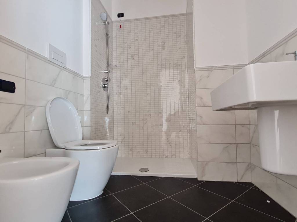 Appartamento a Genova in Via Arnaldo da Brescia - Foto 3