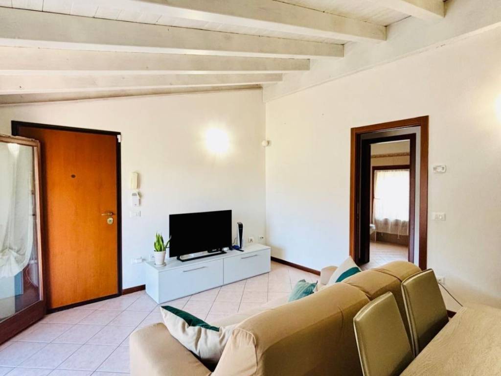 Appartamento a Castiglione delle stiviere in Via Francesco Petrarca, 6 - Foto 2