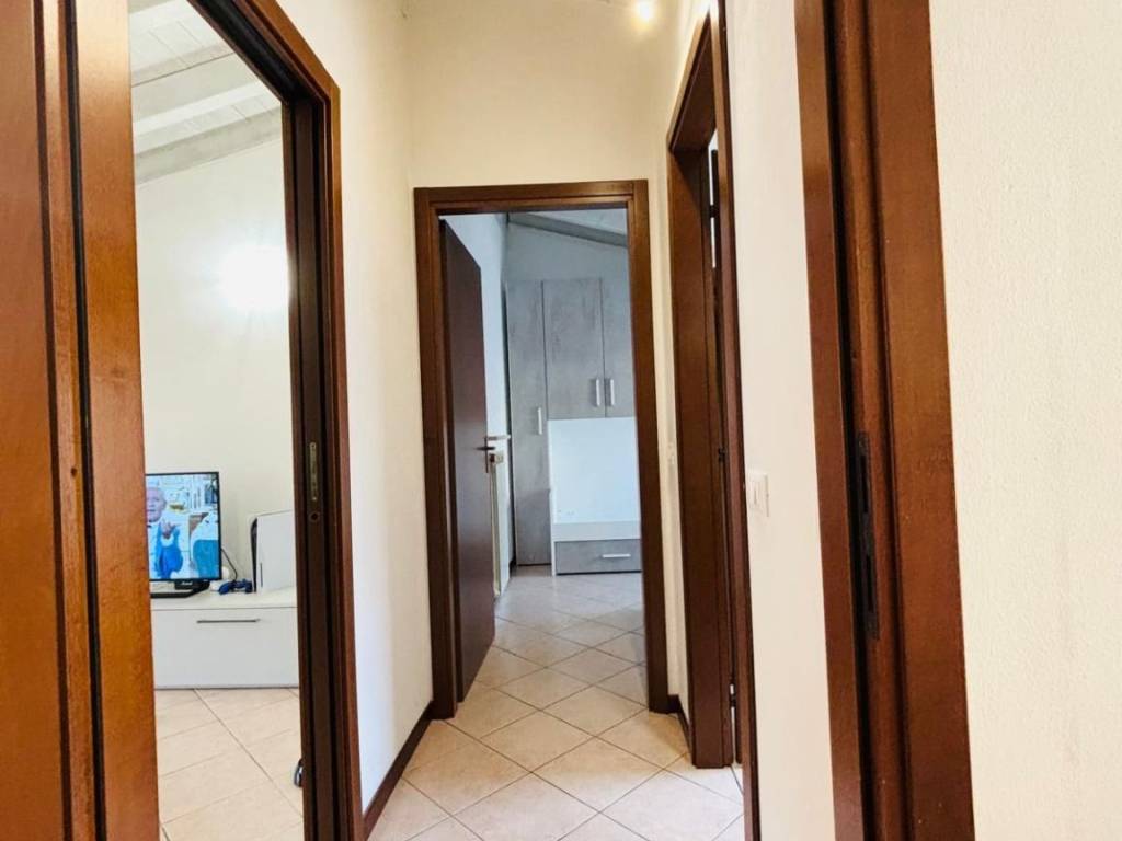 Appartamento a Castiglione delle stiviere in Via Francesco Petrarca, 6 - Foto 5