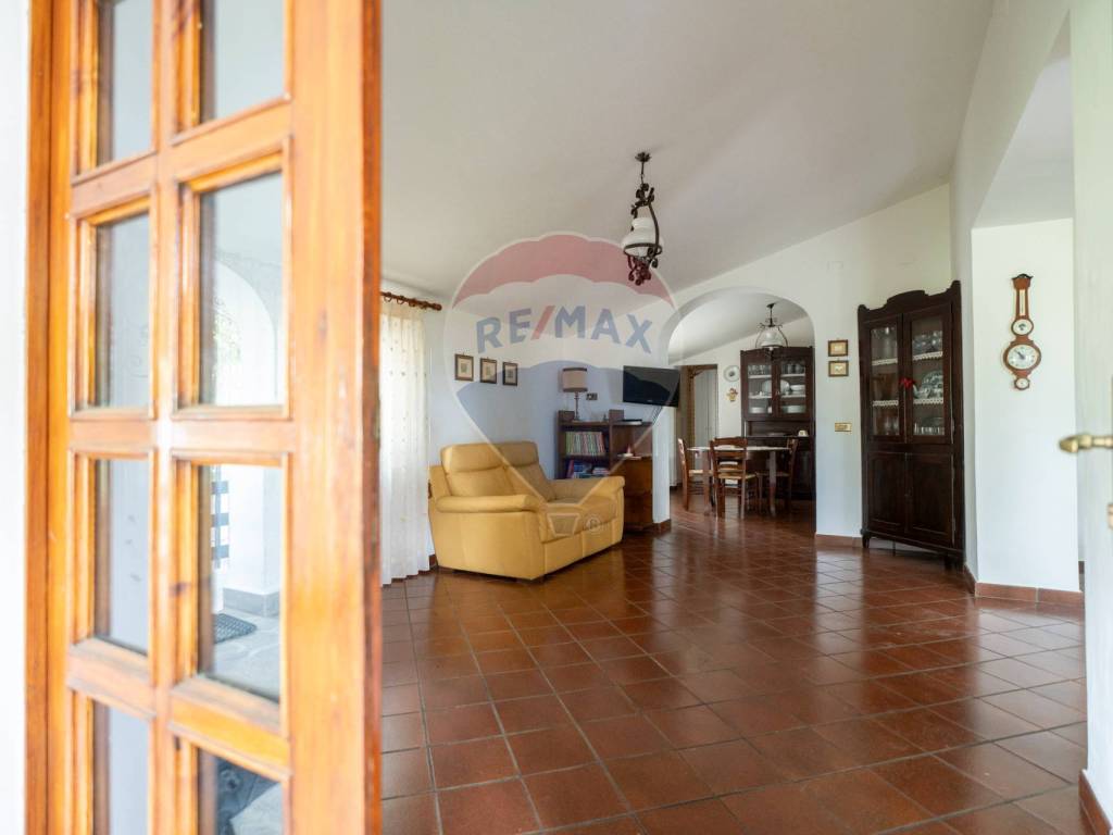 Villa a Fabriano in Frazione San Giovanni - Foto 4
