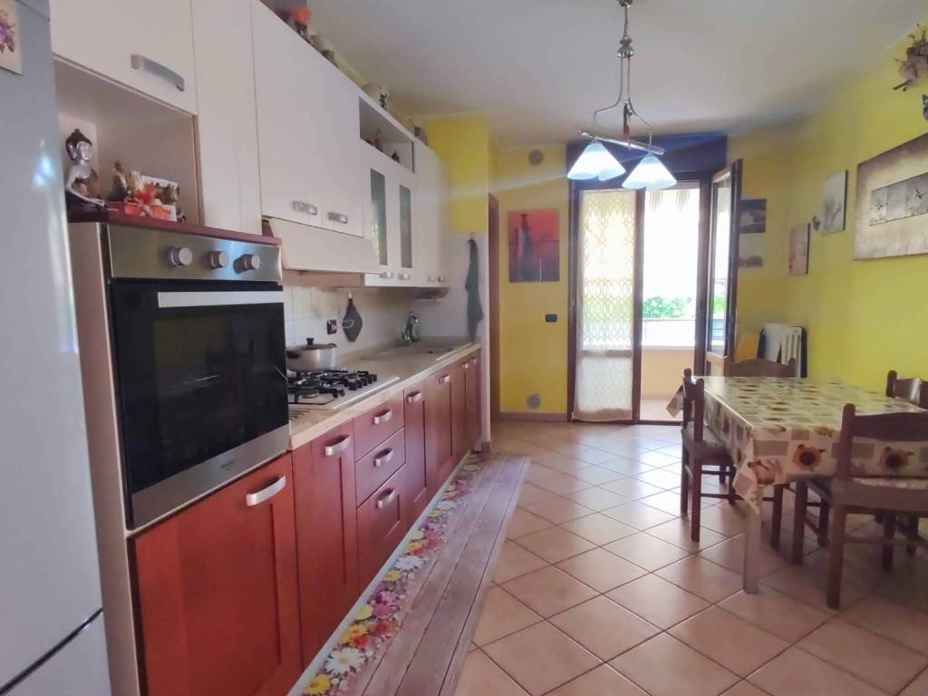 Appartamento a Mombaroccio - Foto 2