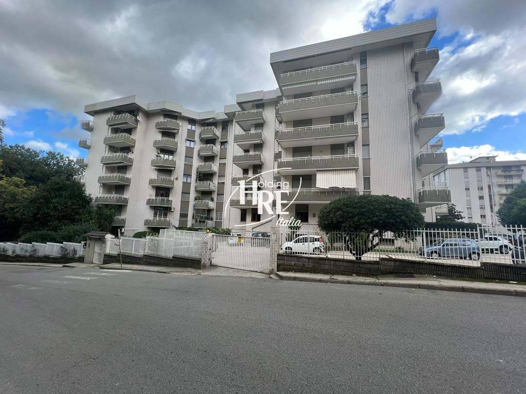 Appartamento a Cosenza in Via Giuseppe Tommasi, 35 - Foto 2
