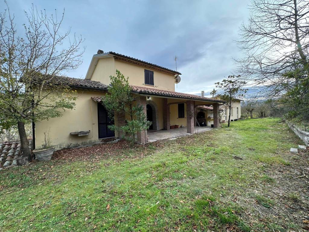 Rustico / casale a Sassoferrato in Via Raffaello Sanzio - Foto 3