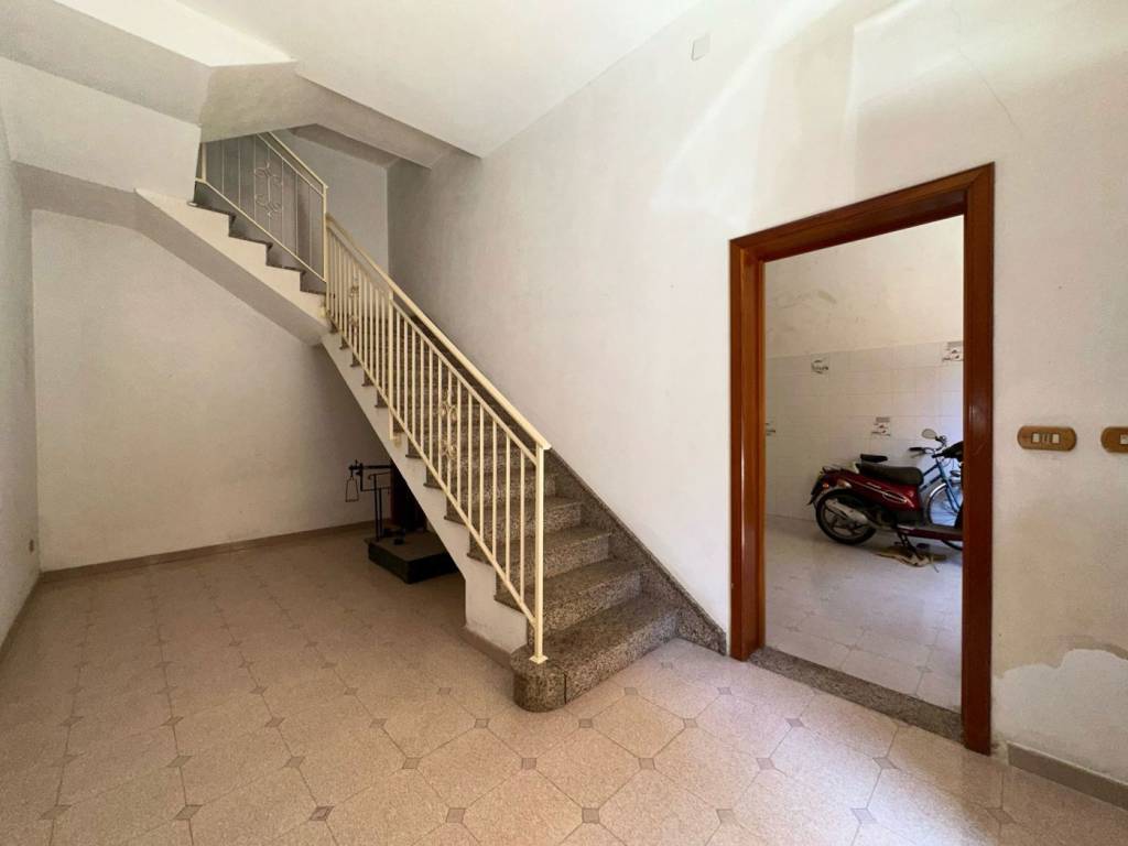 Casa indipendente a Avola in via giovanni verga, 63 - Foto 4