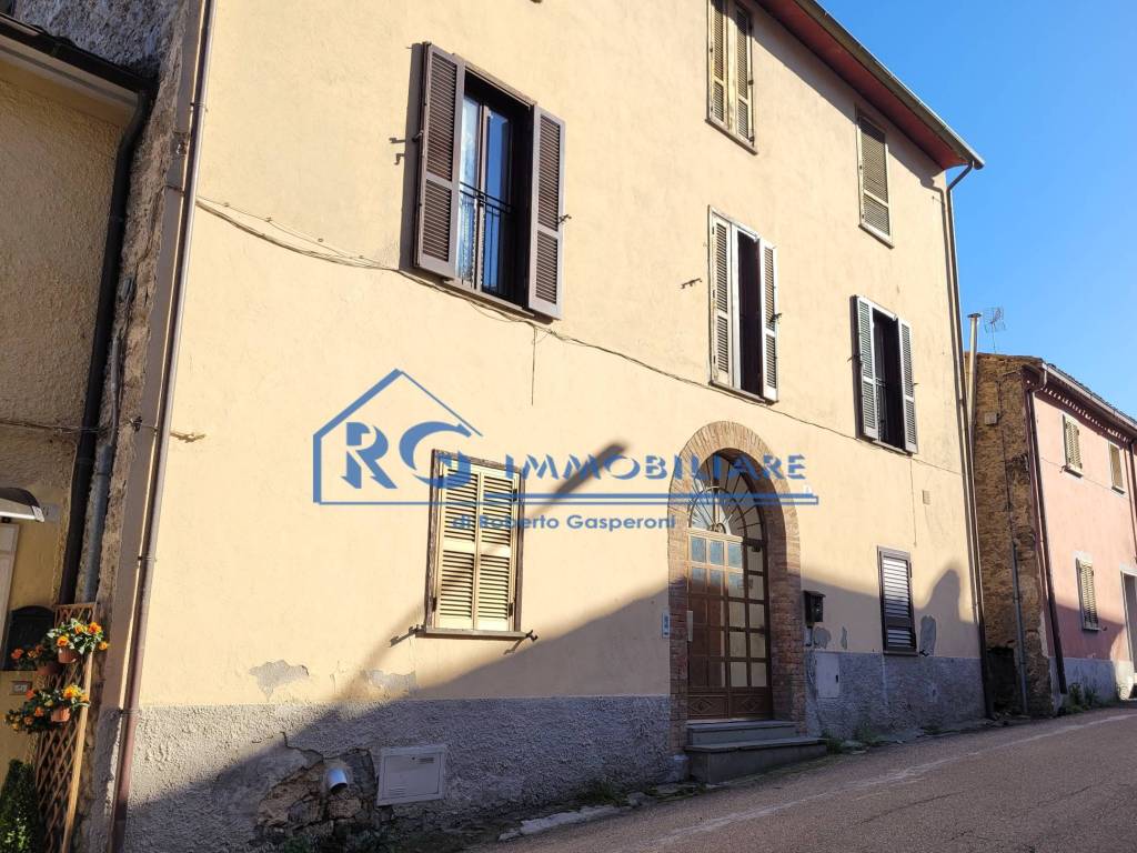 Appartamento a Castiglione in teverina in Via della Stazione - Foto 2