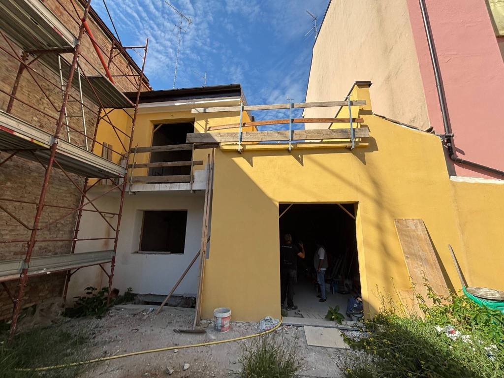 Casa indipendente a Piacenza in Via Giovanni Battista Scalabrini, 100 - Foto 3