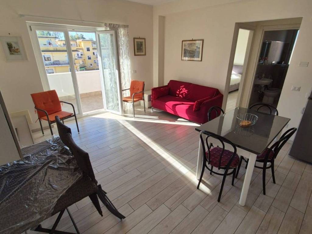 Appartamento a Fara in sabina in Via Lorenzo Rocci - Foto 4