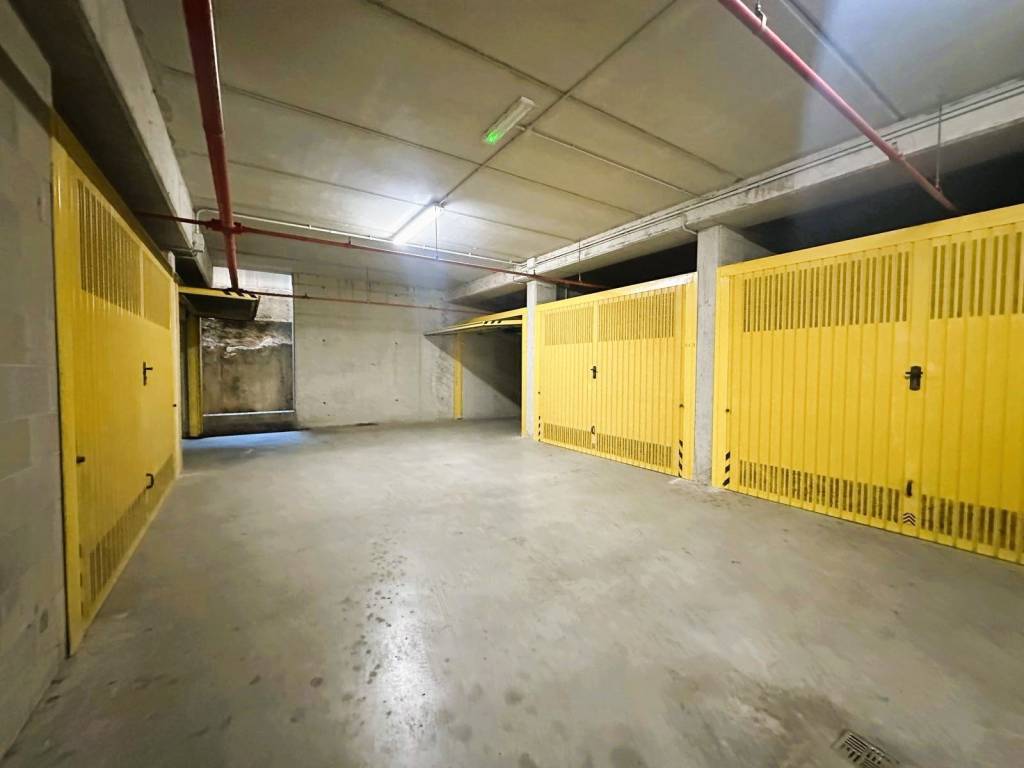 Box / garage a Imperia in Piazza Dante - Foto 2