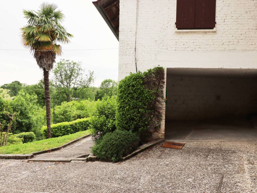 Villa a Cavasso nuovo in Via Vittorio Veneto, 40 - Foto 2