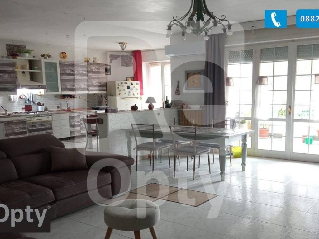 Appartamento a San paolo di civitate in Via Vittorio Emanuele, 78 - Foto 2