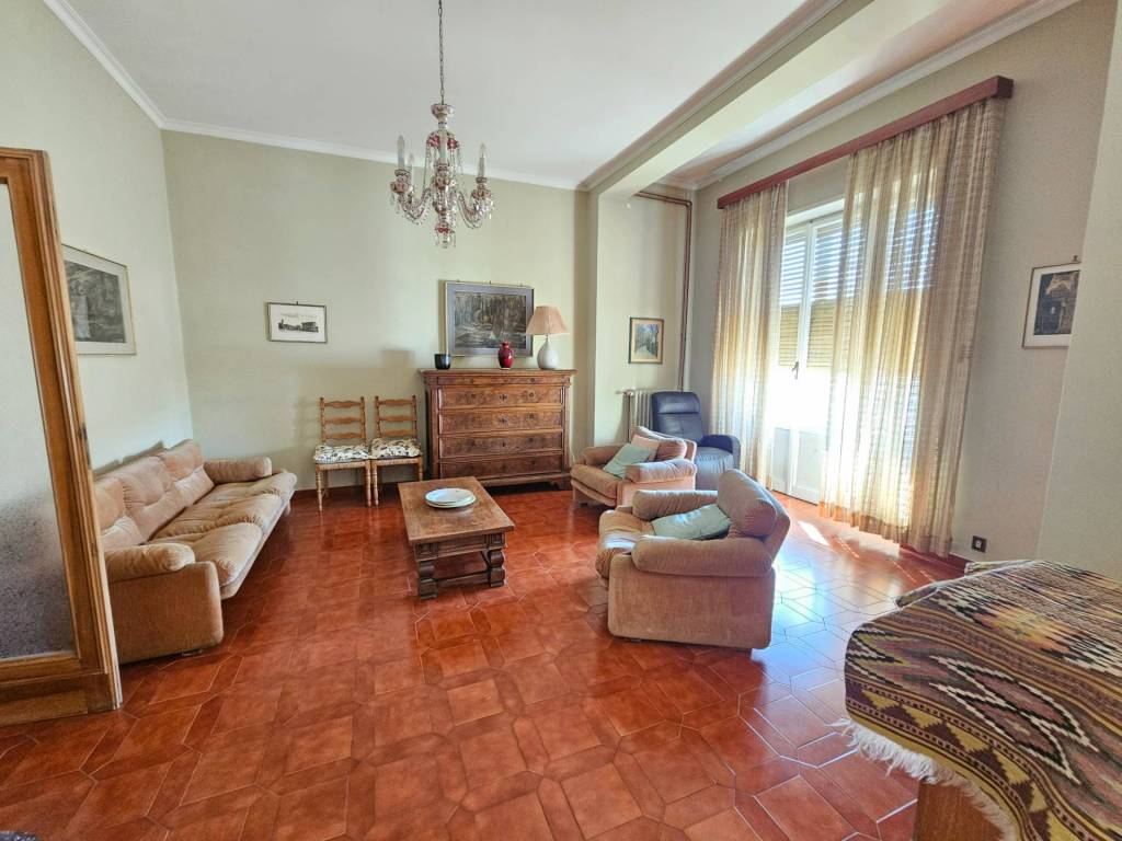 Appartamento a Viterbo in Via Pieve di Cadore - Foto 4