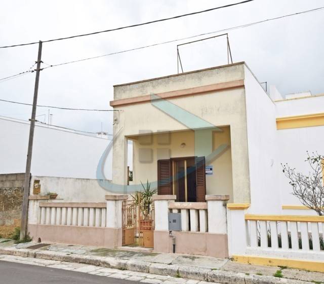 Villa a Castrignano del capo in Via Adua, 49 - Foto 2