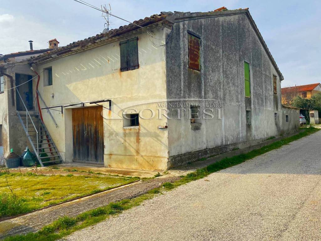 Rustico / casale a Monte porzio - Foto 3