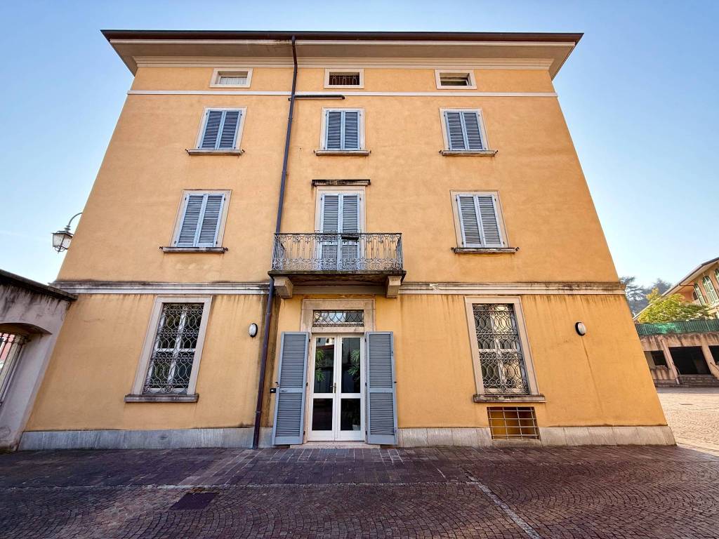 Appartamento a Imbersago in Via Castelbarco, 42 - Foto 3