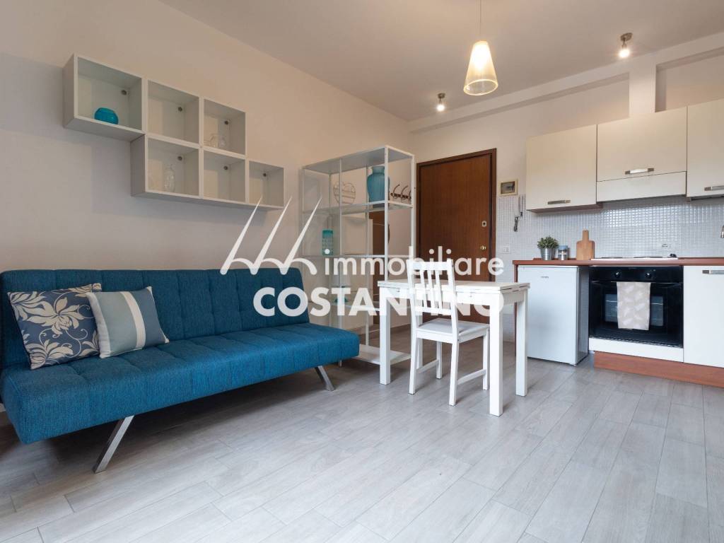 Appartamento a Luino in Via Dante Alighieri, 26 - Foto 3
