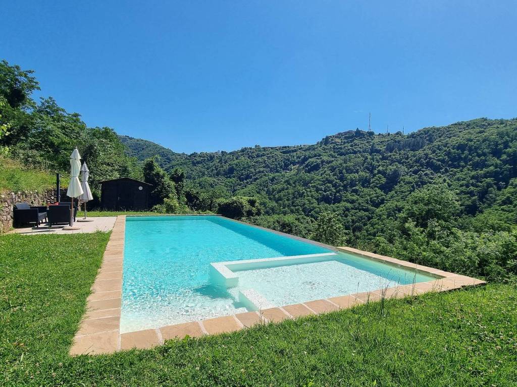 Rustico / casale a Bagni di lucca in Via Vittorio Emanuele, 6 - Foto 3