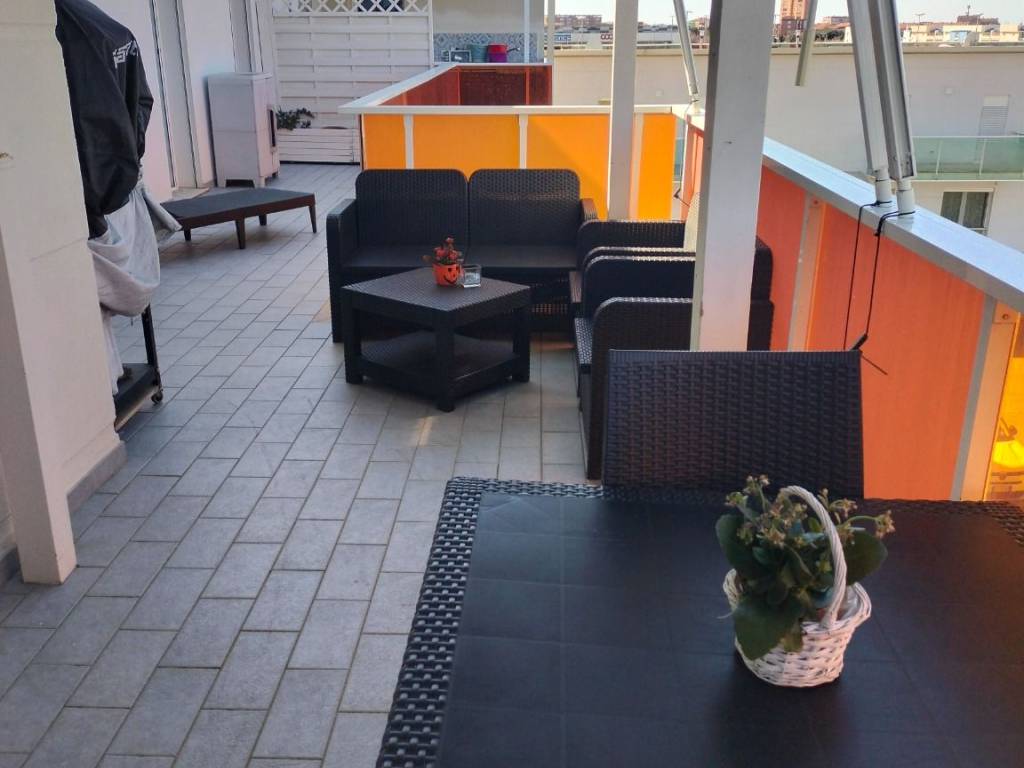 Appartamento a Livorno in Largo Petrolini - Foto 4