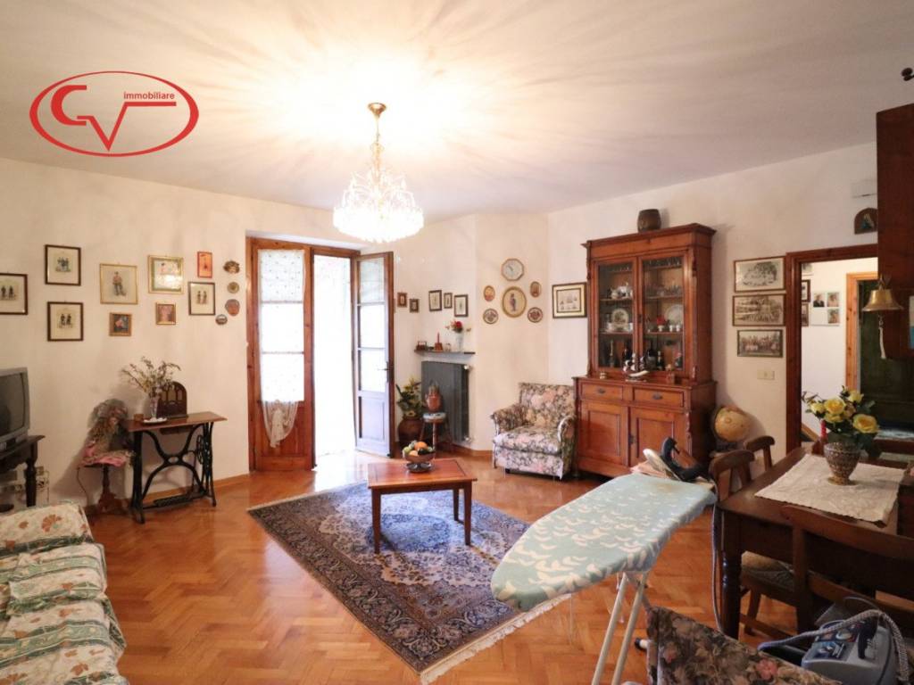 Appartamento a Bucine in Via Senese - Foto 3
