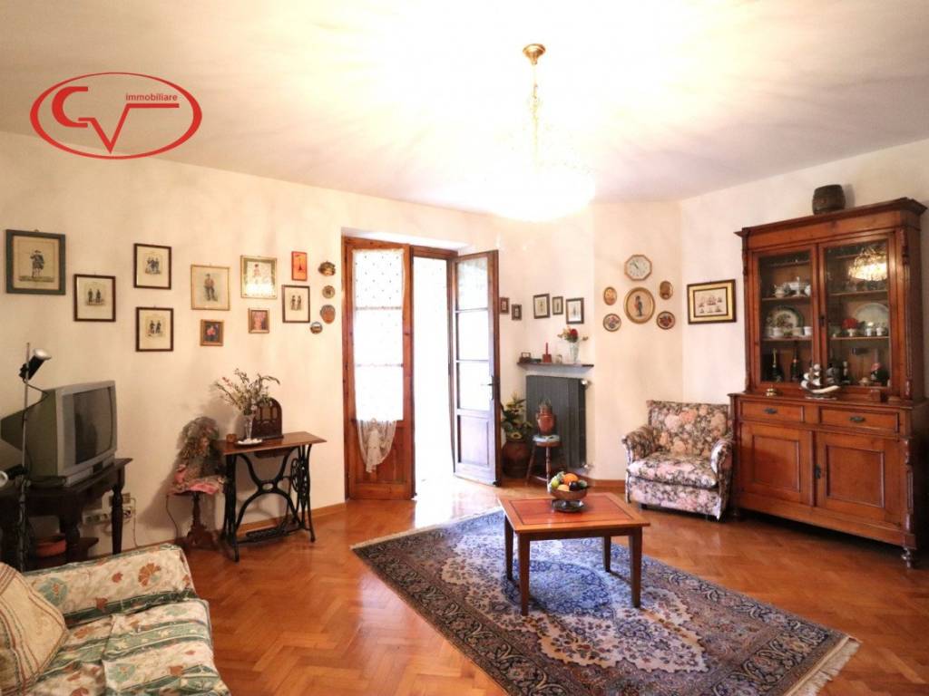 Appartamento a Bucine in Via Senese - Foto 5